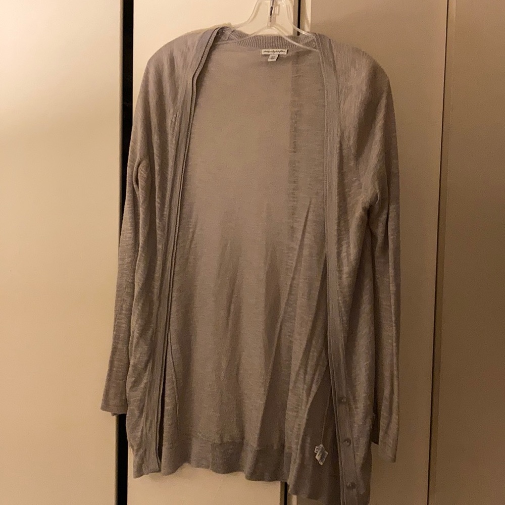 American Eagle Gray cardigan